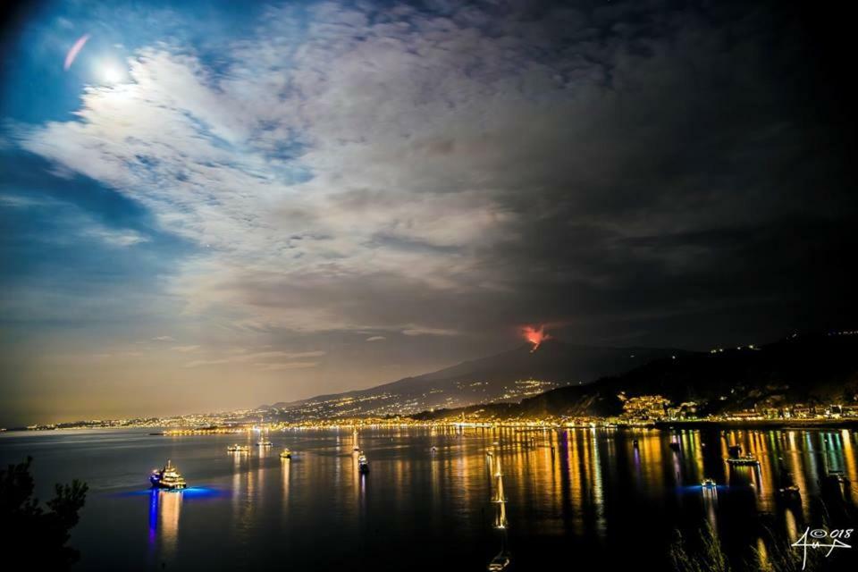 Mareluce Apartment เลโตยานนี ภายนอก รูปภาพ
